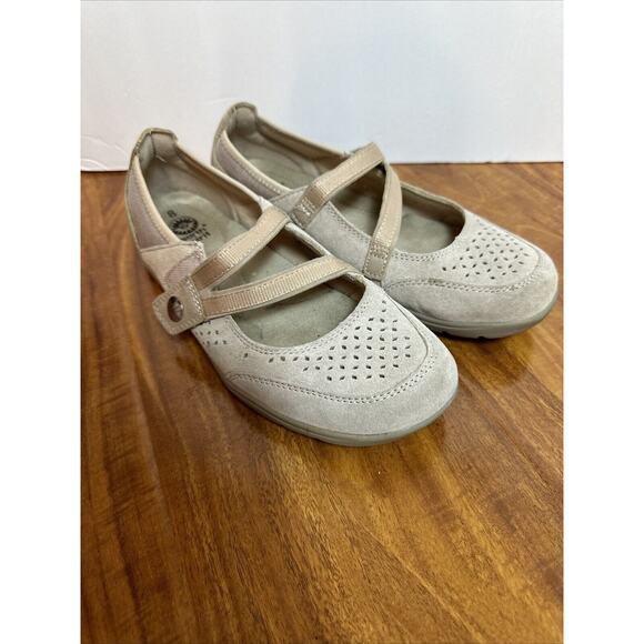 SOLD - Picture 3 of 16